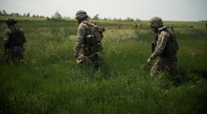 Russia claims key Ukraine advance as peace talks stall
