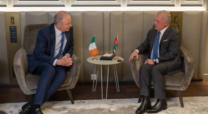 King meets with heads of state, PMs in France