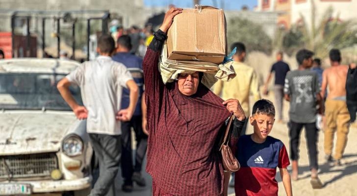 At least 60 killed by 'Israeli' fire while seeking food aid in Gaza