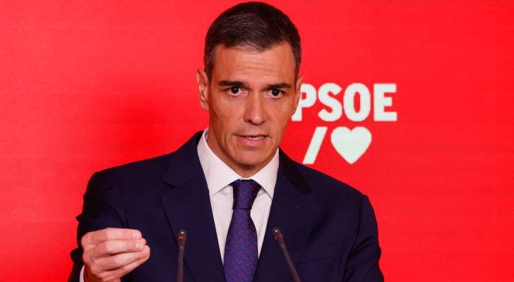 Spanish PM says knew 'nothing' about corruption case