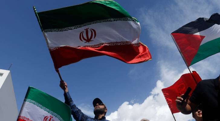 European, Iranian diplomats to meet as US mulls joining 'Israel' campaign