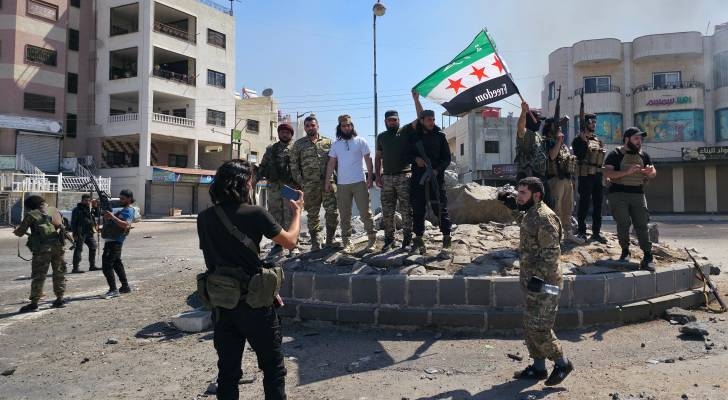 'Israel' threatens Syria with more strikes