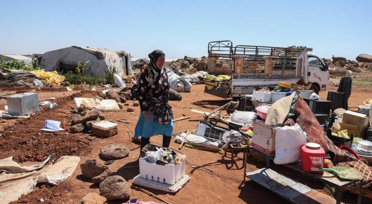 Over 1,000 Bedouins held by armed groups, hundreds displaced in Sweida: Reports
