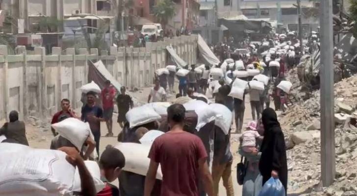 Jordan delivers major flour shipment to Gaza as humanitarian aid