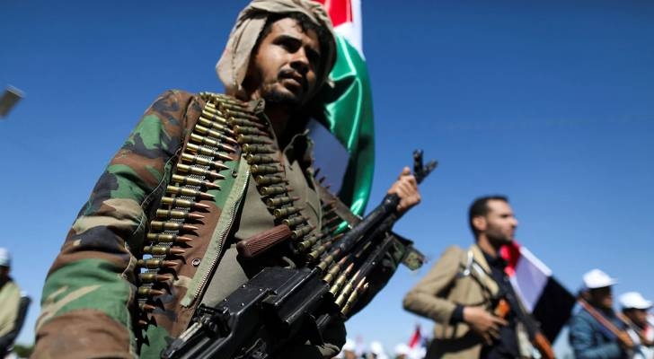 "Israeli" army intercepts drone from Yemen as sirens sound in southern "Israel"