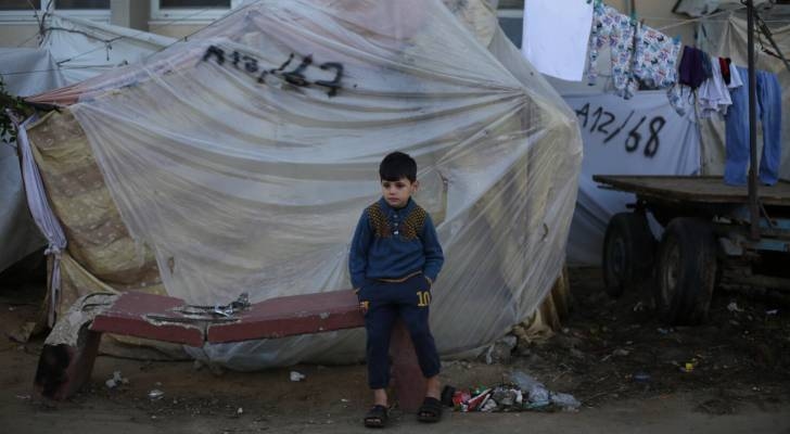 What is Guillain-Barré syndrome, why is it a growing threat in Gaza?