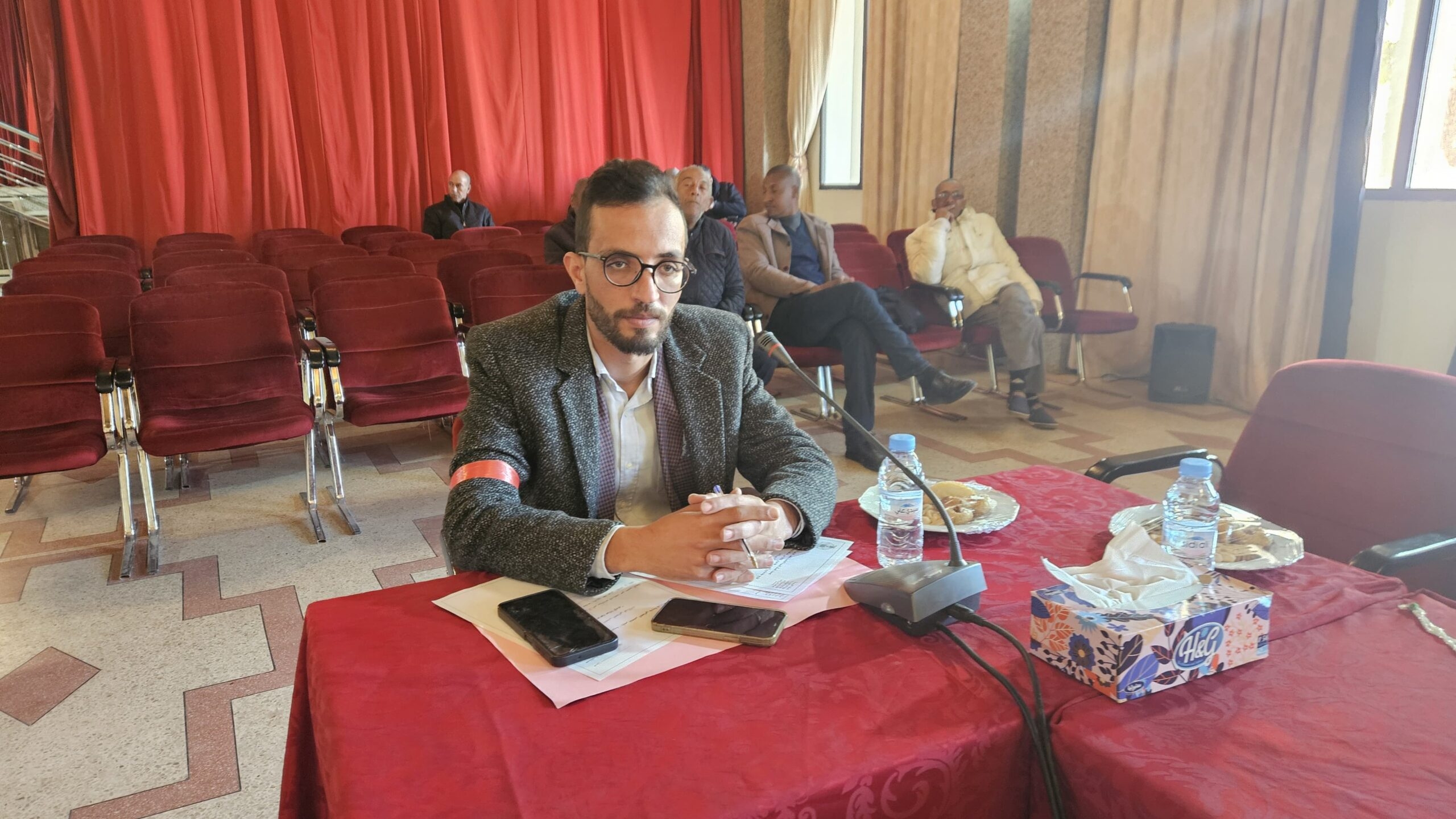 من الجسور المعلقة إلى المسارات الحديثة: الخط فائق السرعة يغير وجه المغرب