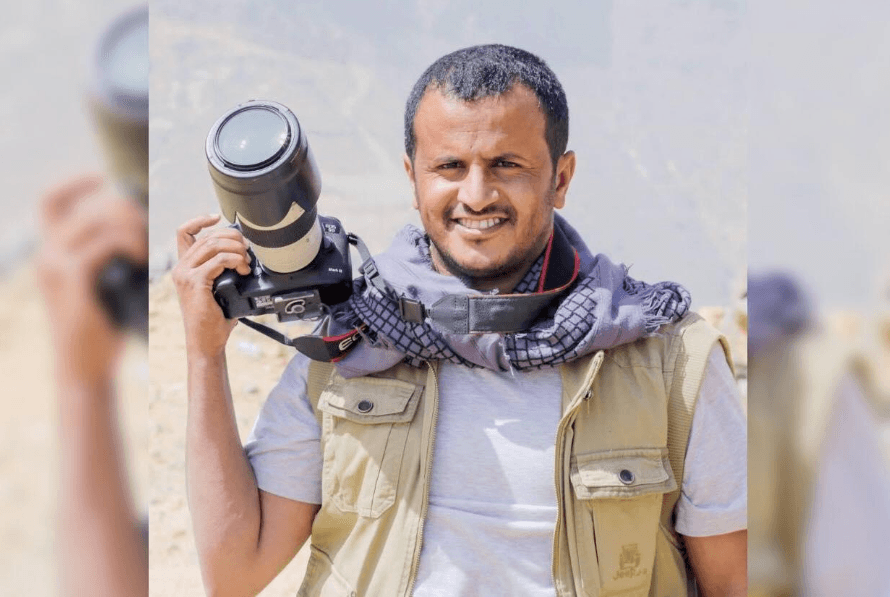 محكمة الأموال بمأرب تعقد أولى جلسات محاكمة الصحفي "عويضة" بتهمة "السخرية" والنيابة تصدر أوامر بضبطه