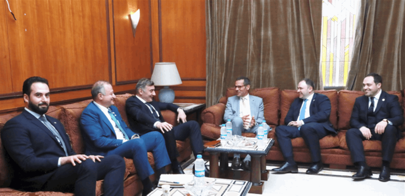 علامة يلتقي مسؤولين في جورجيا لبحث سبل تفعيل التعاون الثنائي