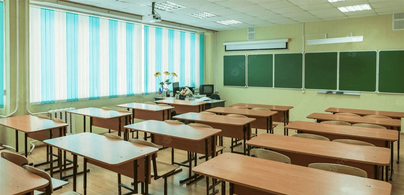 بعد حادثة التحرّش… مشاهد تفلّت جديدة تُهدّد سلامة الطلاب (صور)