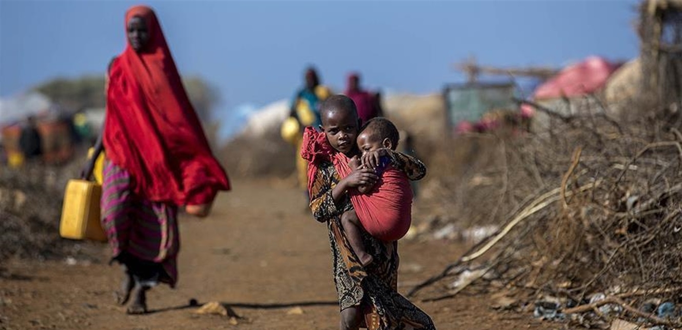 السودان يغرق في كارثة إنسانية شاملة: مجازر ومجاعة وكوليرا