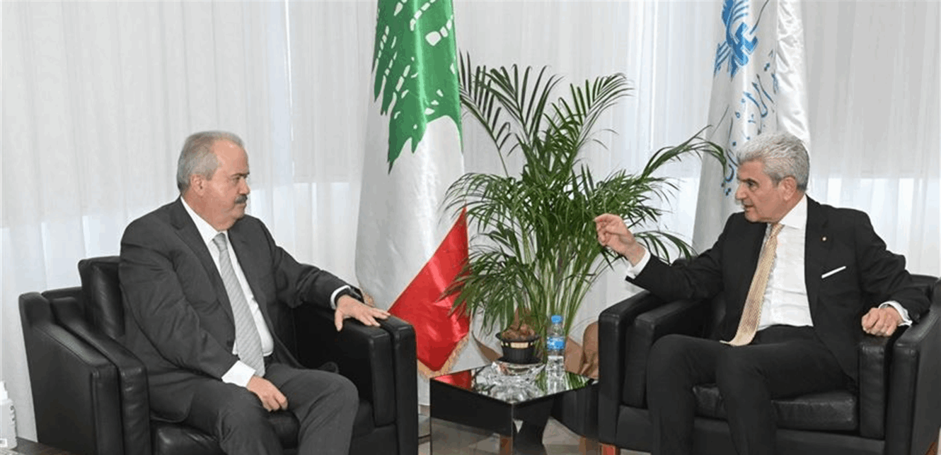 وزيرا الصناعة والمالية يناقشان آلية تفعيل عمل المجلس اللبناني للاعتماد