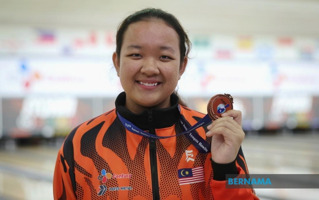 Qurratu'ain Wins Second Gold At Asian Junior Tenpin Bowling Championships