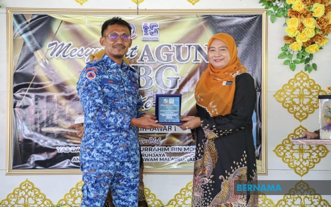 RM100,000 Boost For SK Felda Air Tawar 1 Under APM's MADANI Adopted School Initiative