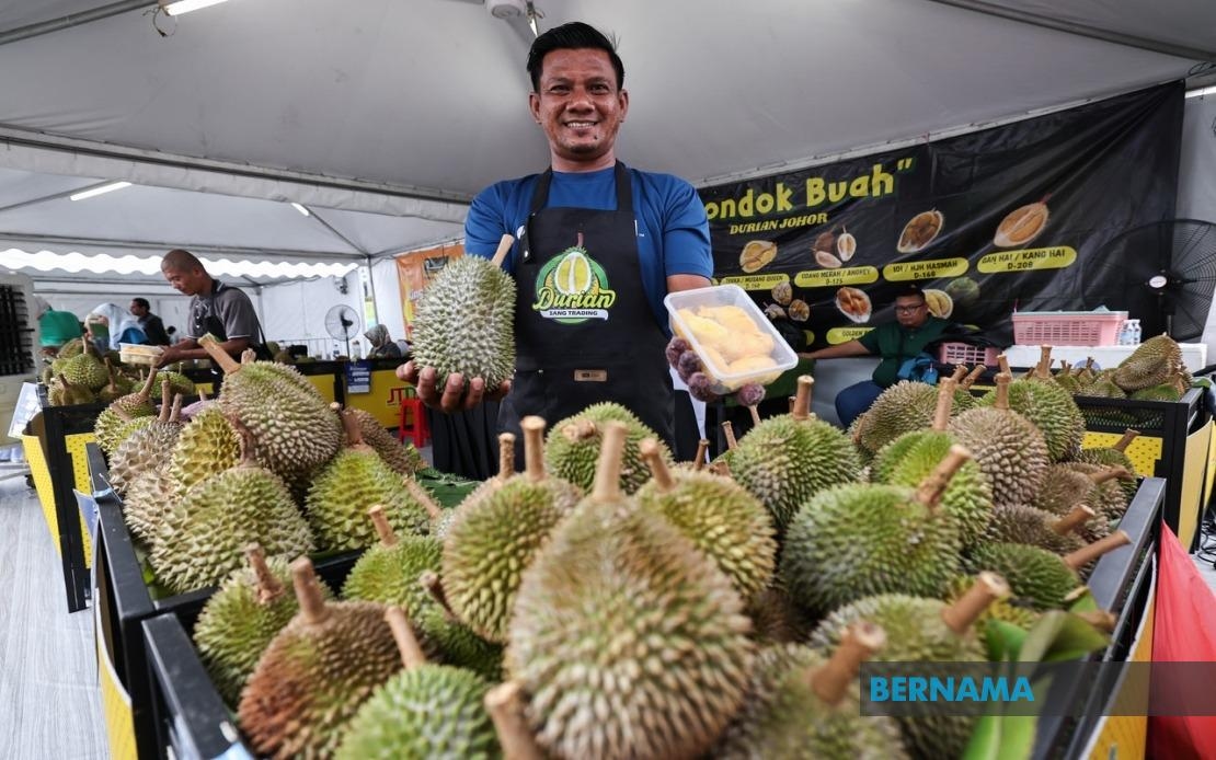Durian Frenzy: Over 3 Tonnes Sold In 12 Hours At KPDN 2025 Southern Zone Carnival
