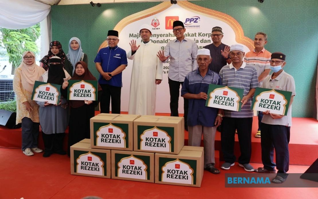 McDonald's Malaysia Pays RM2 Million Zakat, To Be Distributed To 14 States