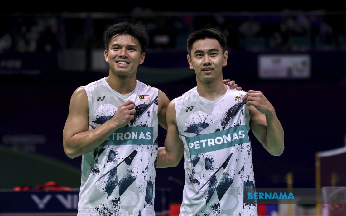 Sze Fei-Nur Izzuddin Cruise Into Second Round At Singapore Open