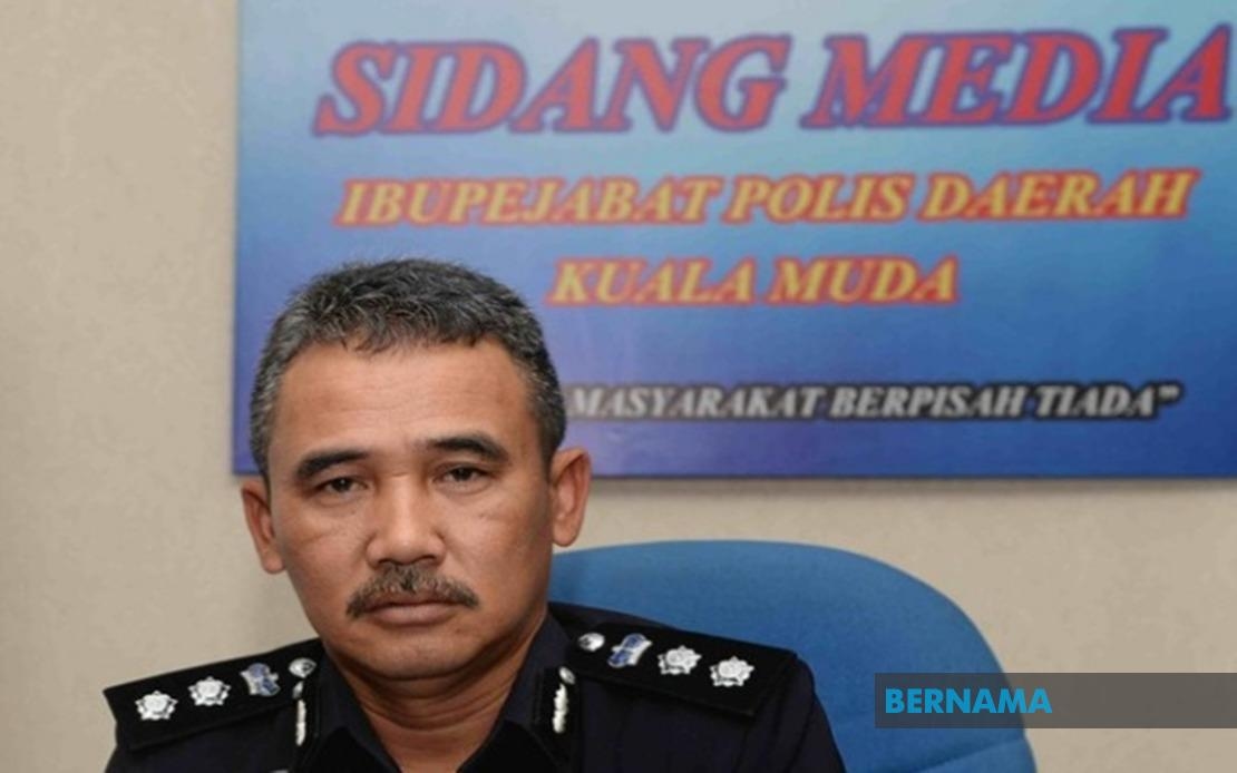 Police Corporal Killed After Being Rammed By SUV Driven By Fleeing Robbers