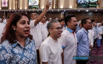 Anwar Has No Plans To Take Action Against PKR MPs With Differing Views