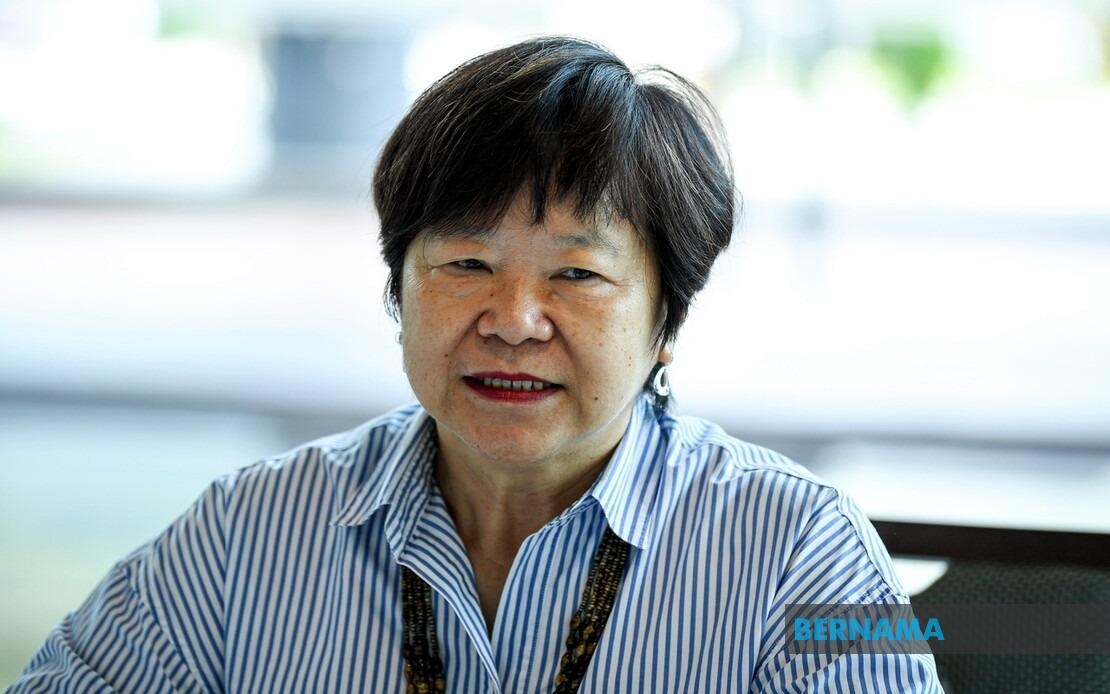 580 Blood Donations Earn Woman Prestigious ‘Medal For Life' Award