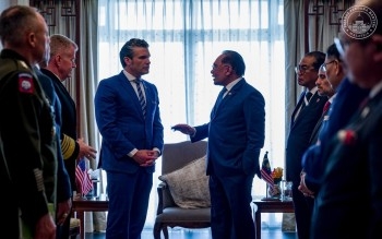 Anwar Meets US Defence Secretary, Boeing Chief To Boost Security, Industry Ties