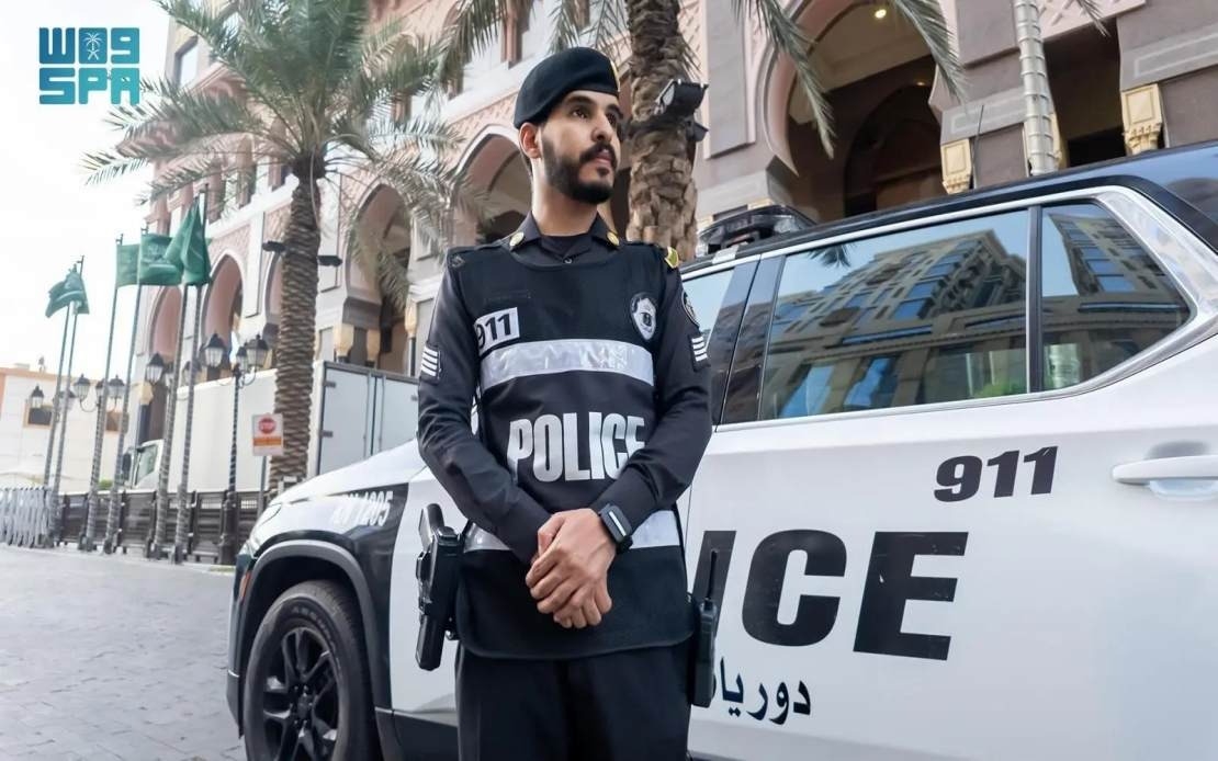 Saudi Arabia Launches Smart Health Bracelet For Security Forces During Hajj