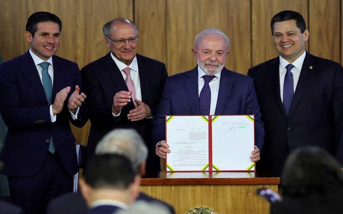 Brazil Presents Aid Package For Businesses Impacted By US Tariffs