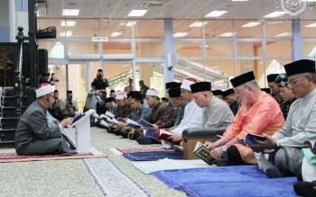 King Graces Yasin Recital In Conjunction With Birthday Celebration