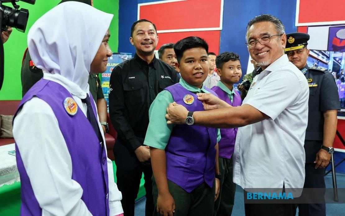 Mindef Aims To Digitalise All 38 Schools In Camps Nationwide
