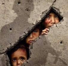شعور الخوف… من خيال طفولتنا إلى واقع أطفال غزة