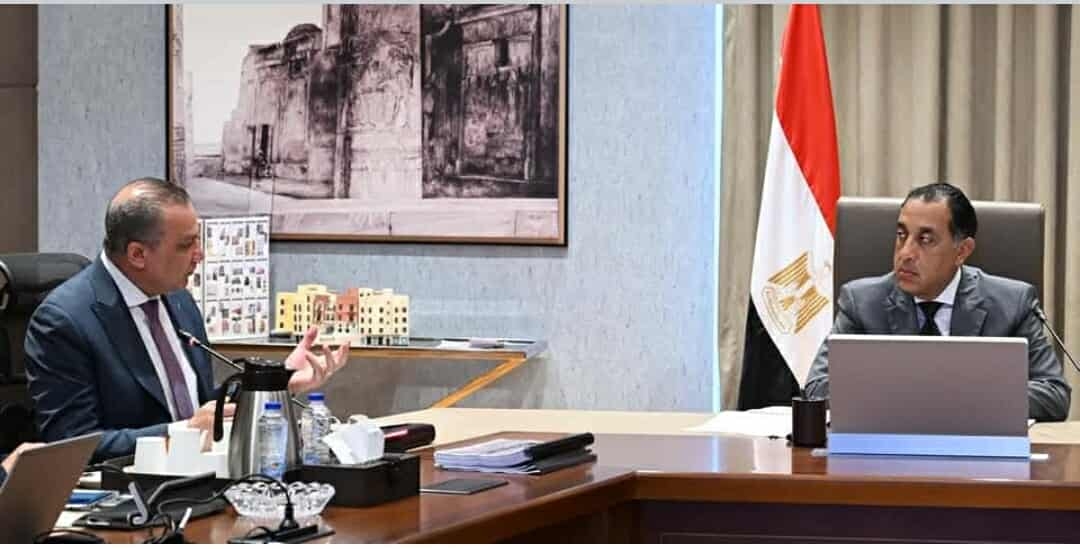 مدبولى يستعرض الموقف التنفيذي لمشروعات صندوق التنمية الحضرية