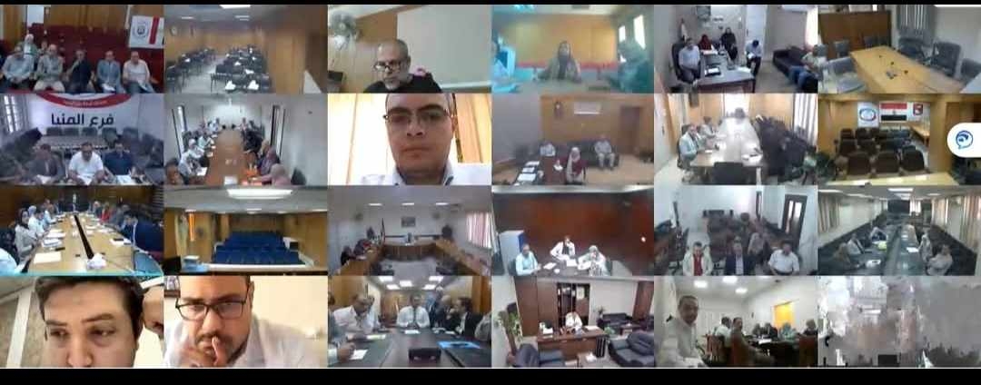 رئيس الهيئة العامة للتأمين الصحي يناقش آليات عمل الفروع بعيد الاضحي