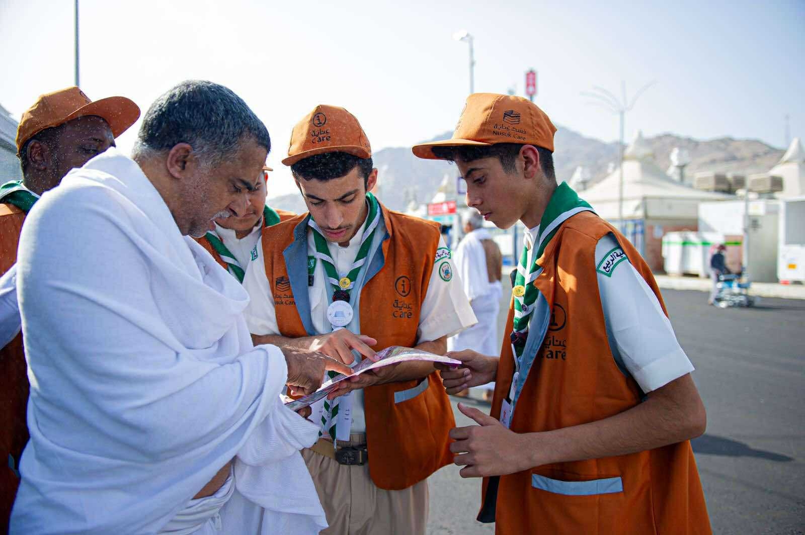 في العيد.. الكشافة السعودية تكتب قصة الوفاء والإنسانية لخدمة ضيوف الرحمن