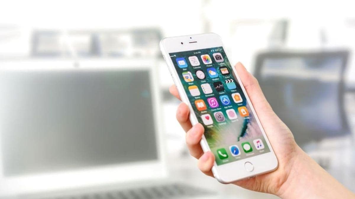 Why UPI and Cashback Are Changing the Game in Mobile Recharge Apps