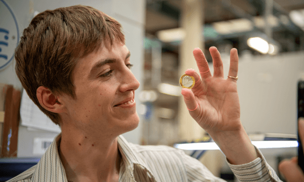 Royal Mint Releases Commemorative Coin to Celebrate 200 Years of British Railways