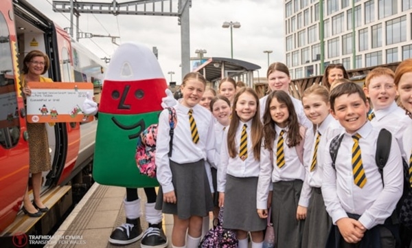 Transport for Wales Celebrates Eisteddfod with Newly-Named Train