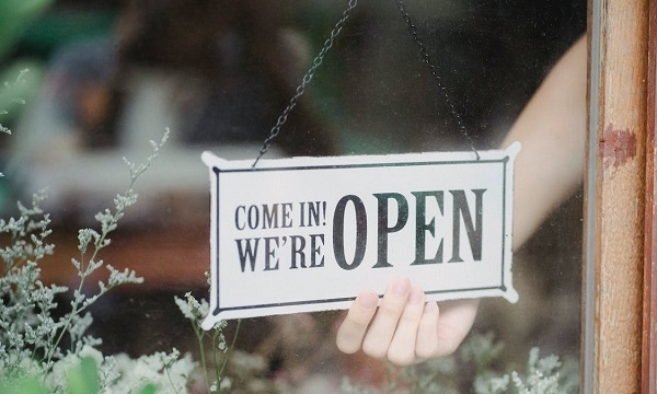 Retailers 'Need Support to Deliver Investment into Welsh Stores'