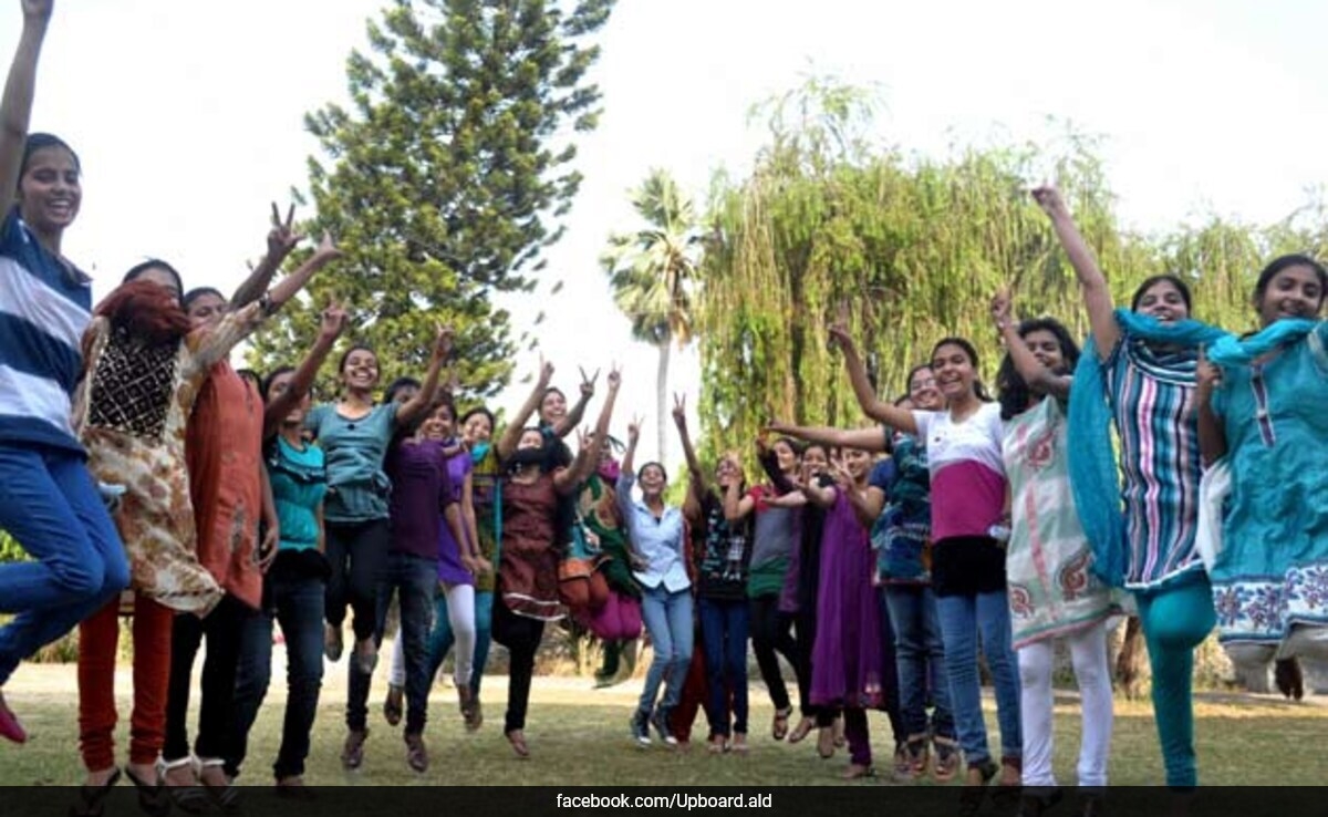 UP Board Class 12 Results 2025: Mahak Jaiswal Tops With 97.20% Marks