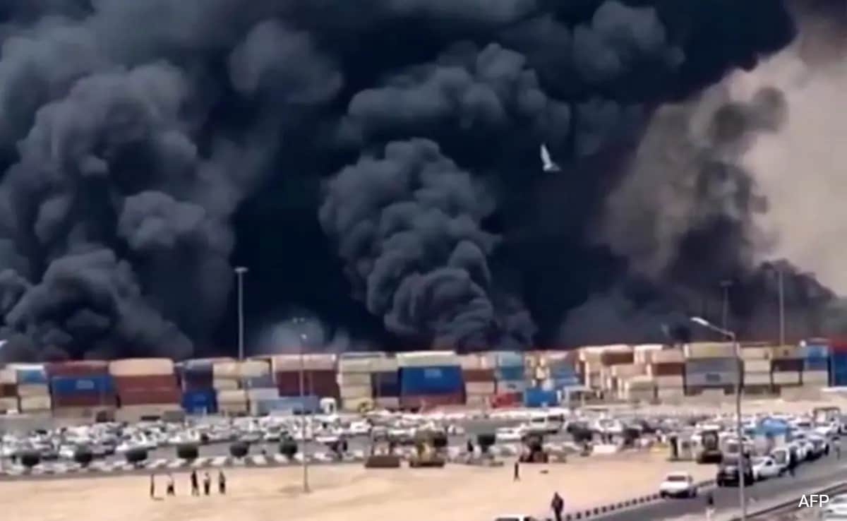 'Massive' Explosion, Fire At Iran's Bandar Abbas Port Leaves 115 Injured