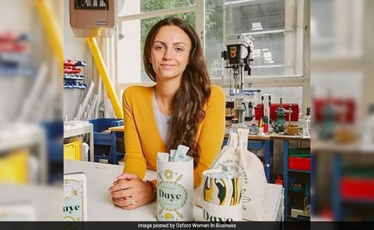 UK Woman's 20-Year Battle With Painful Periods Traced To Cyst With Hair, Teeth