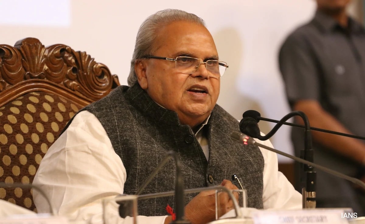CBI Files Chargesheet Against Ex J&K Governor Satyapal Malik In Corruption Case