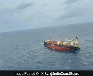 "No Oil Spill So Far": Navy On High Alert After Ship Sank Off Kerala Coast