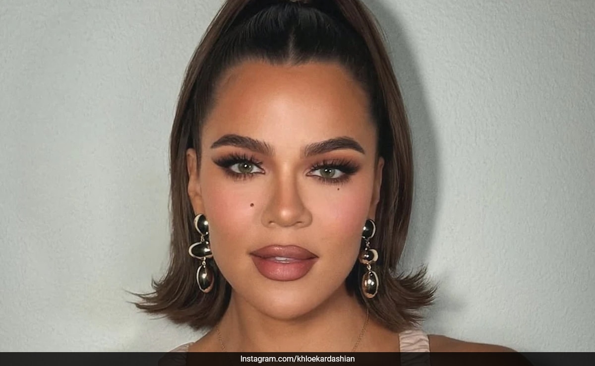 Khloe Kardashian Serves A Super Bronzed Beauty Moment With A Side Of A High-Ponytail