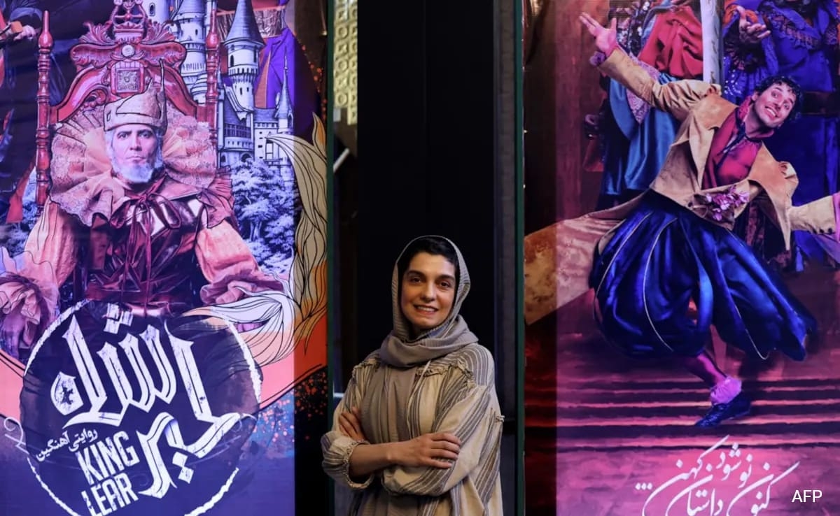 How Rock Music Drew Young Iranian Audience To Shakespear's 'King Lear'