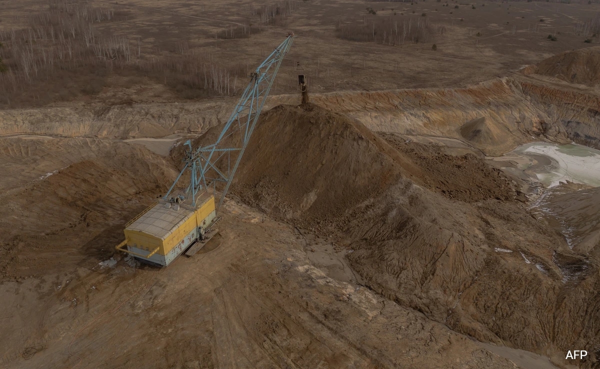 US, Ukraine May Wait Decade Or More To See Revenue From Minerals Deal
