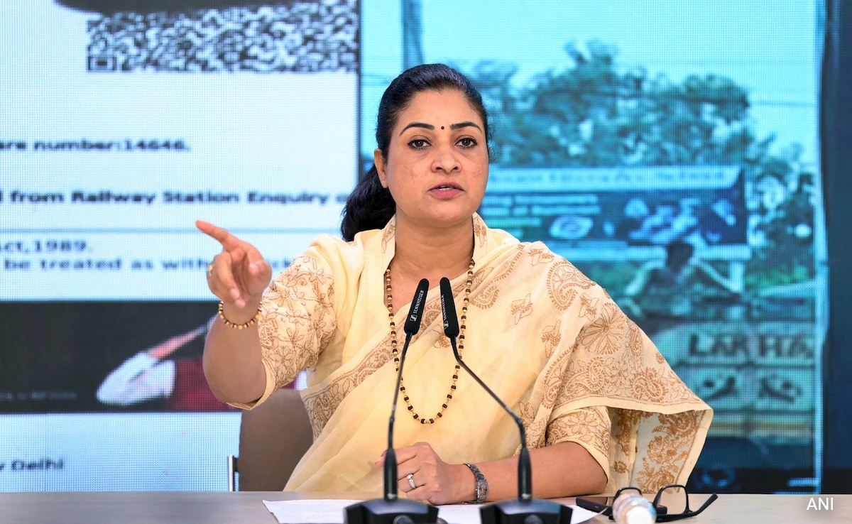 Congress' Alka Lamba Mistakenly Calls 'Op Sindoor' As 'Op Blue Star', BJP Reacts