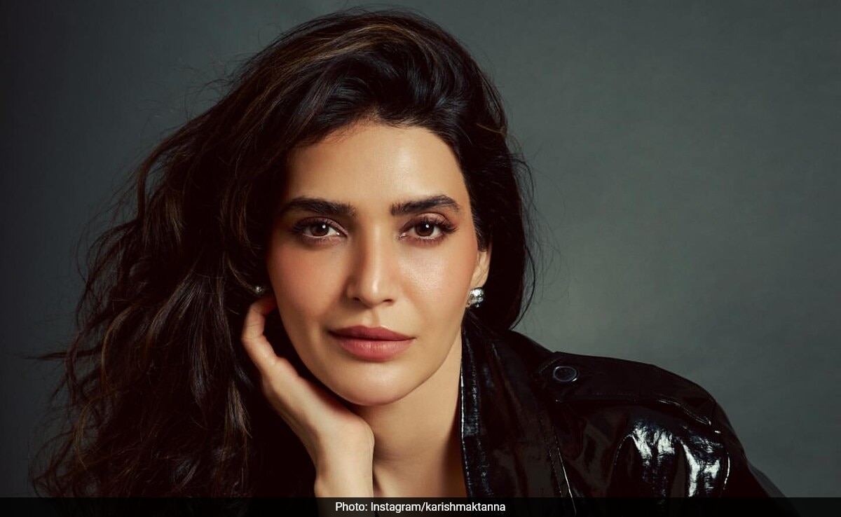 Karishma Tanna's Fun Weekend Workout Will Kick Your Monday Blues Away
