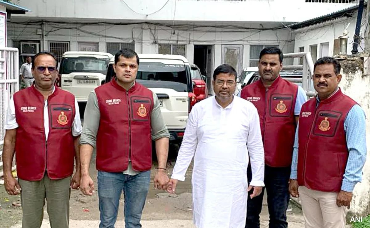 Ex-MLA Gets 6 Months In Jail For Threatening To Blow Up Parliament