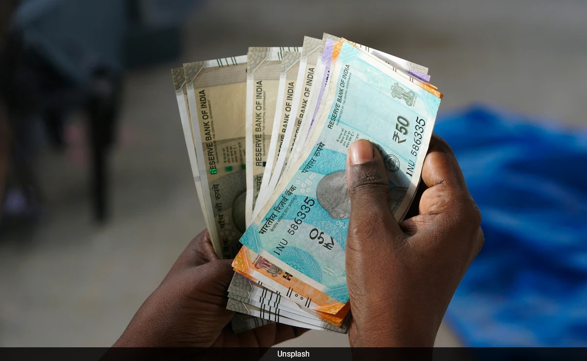 8th Pay Commission: Expected Impact On Salary And Latest Updates