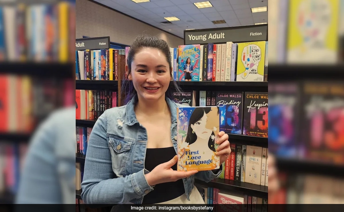 Woman Writes Novel For "Dead Mother", And Then This Happened